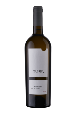 VINUM Riesling  White dry wine 0.75l photo 1